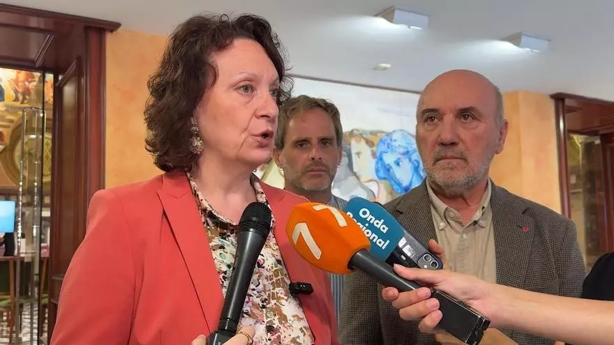 María Marín seguirá siendo portavoz del Grupo Mixto hasta final de junio: "Los pactos siempre están para cumplirlos"