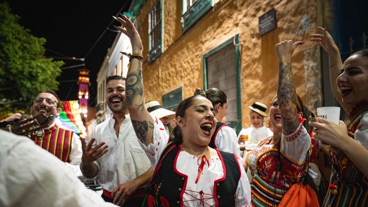 Ambiente en el Baile de Magos