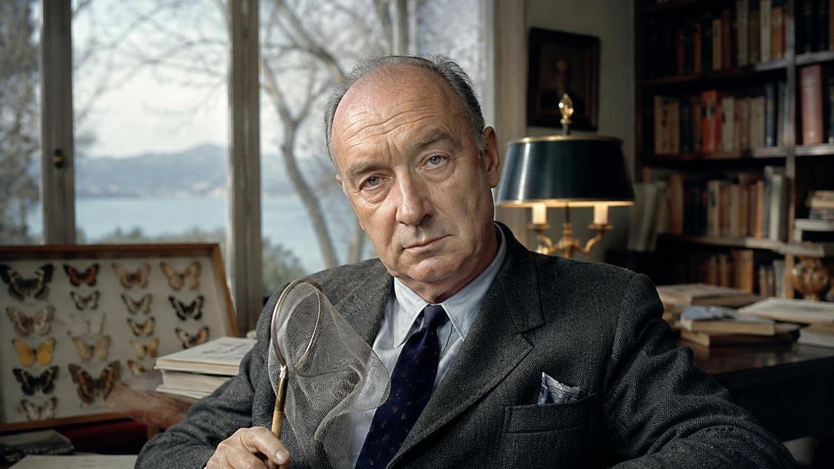 Vladímir Nabokov, escritor: "La curiosidad es insubordinación en su forma más pura"