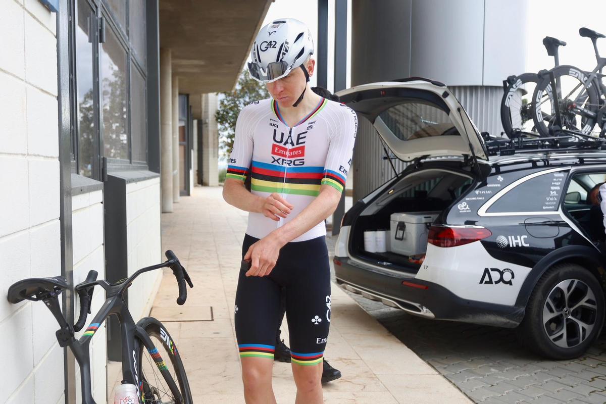 Pogacar entrena en el Velódromo Luis Puig de València para asaltar Roubaix y un nuevo Tour