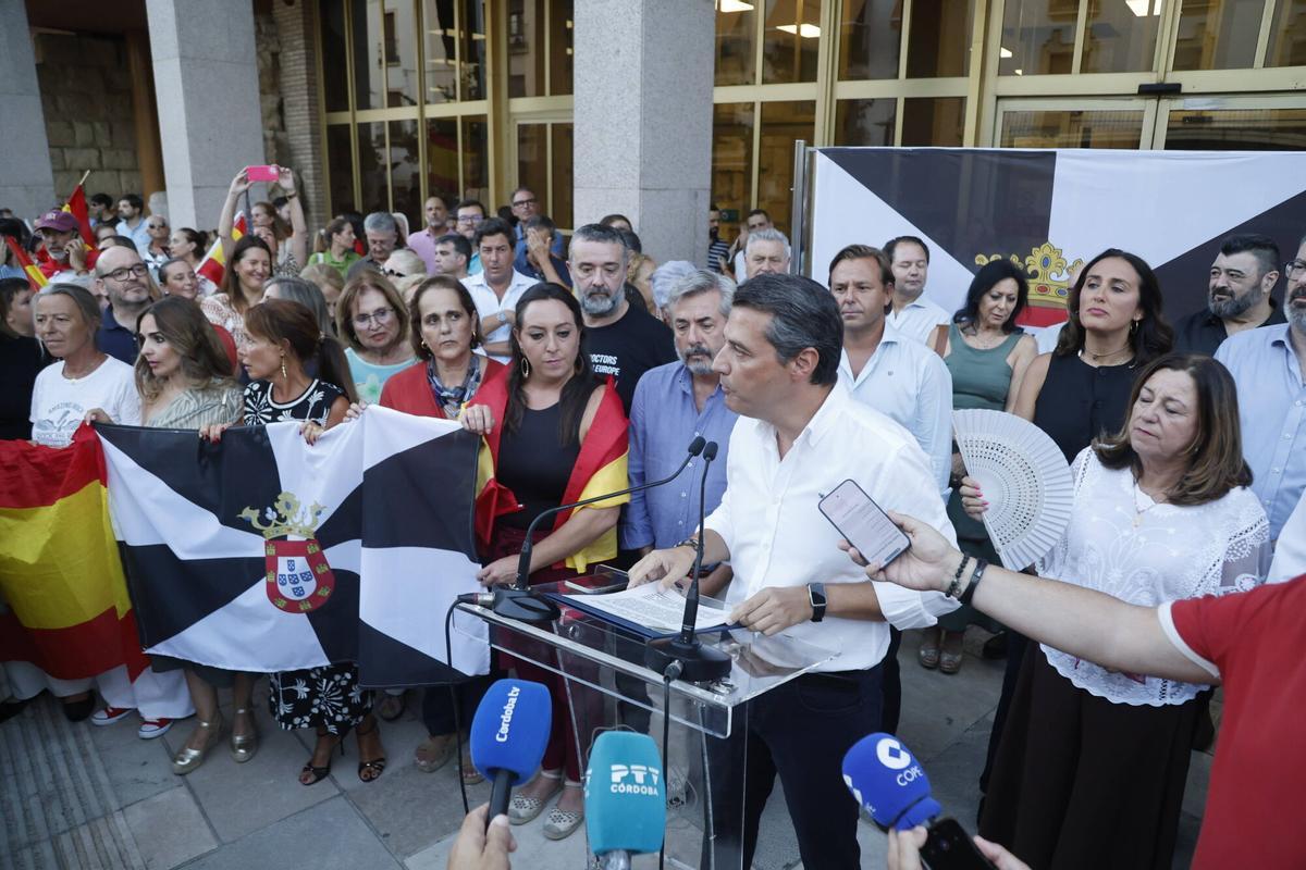 Miles de cordobeses arropan a Ceuta