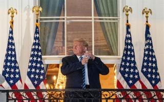 Trump hace de su regreso a la Casa Blanca todo un espectáculo triunfal