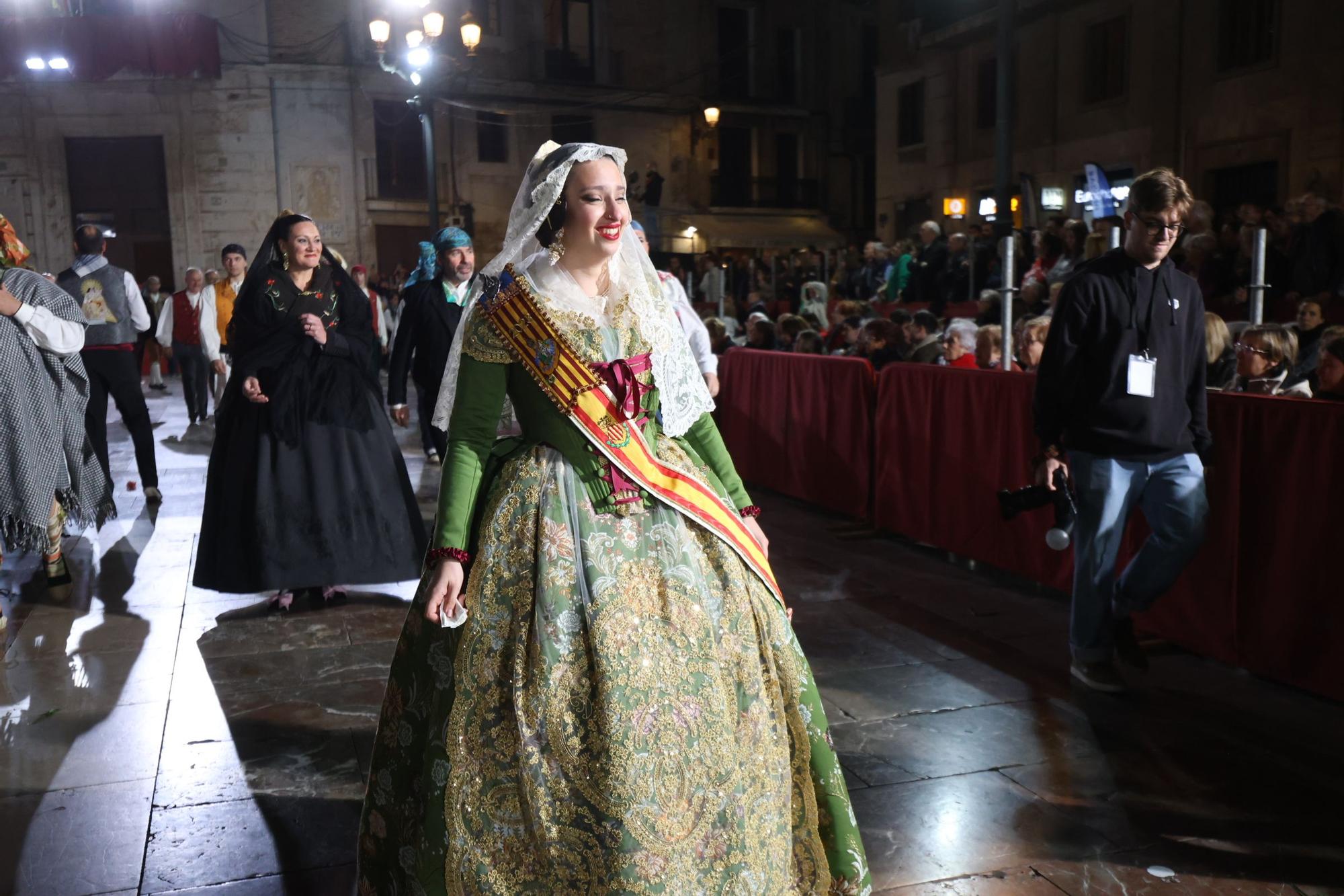 Ofrenda 2023 | Falleras Mayores e Infantiles de comisiones del 17 de Marzo (y II)