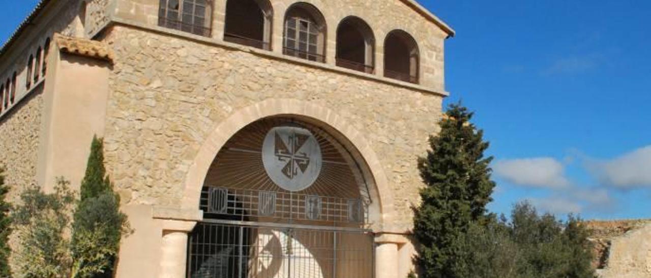 Ermita dedicada a la Mare de Déu del Roser, a Manacor.