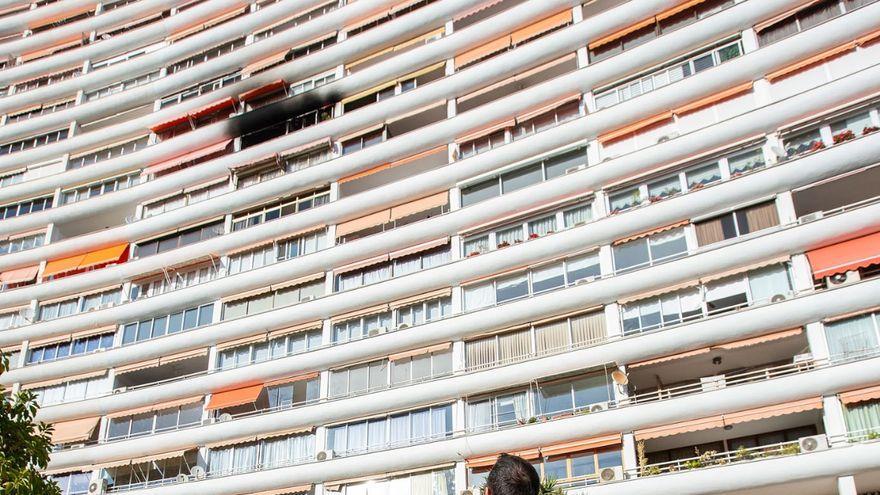 Una mujer de 80 años fallece en incendio de su vivienda en Alicante