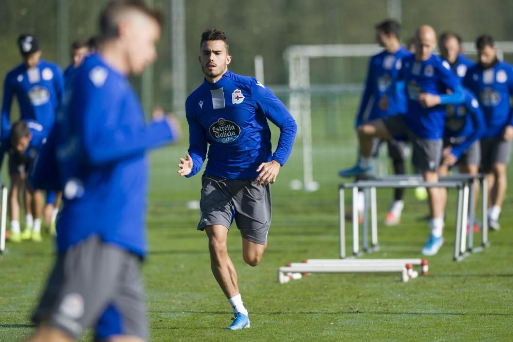 La plantilla deportivista regresa a los entrenamientos para comenzar a preparar la visita al Racing de Santander del próximo sábado.