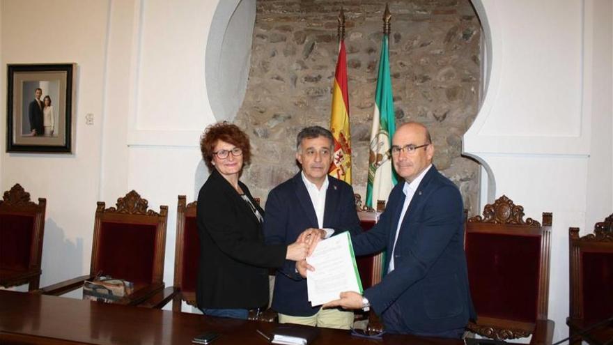 Andalucía Emprende abre un punto de información en Villa del Río