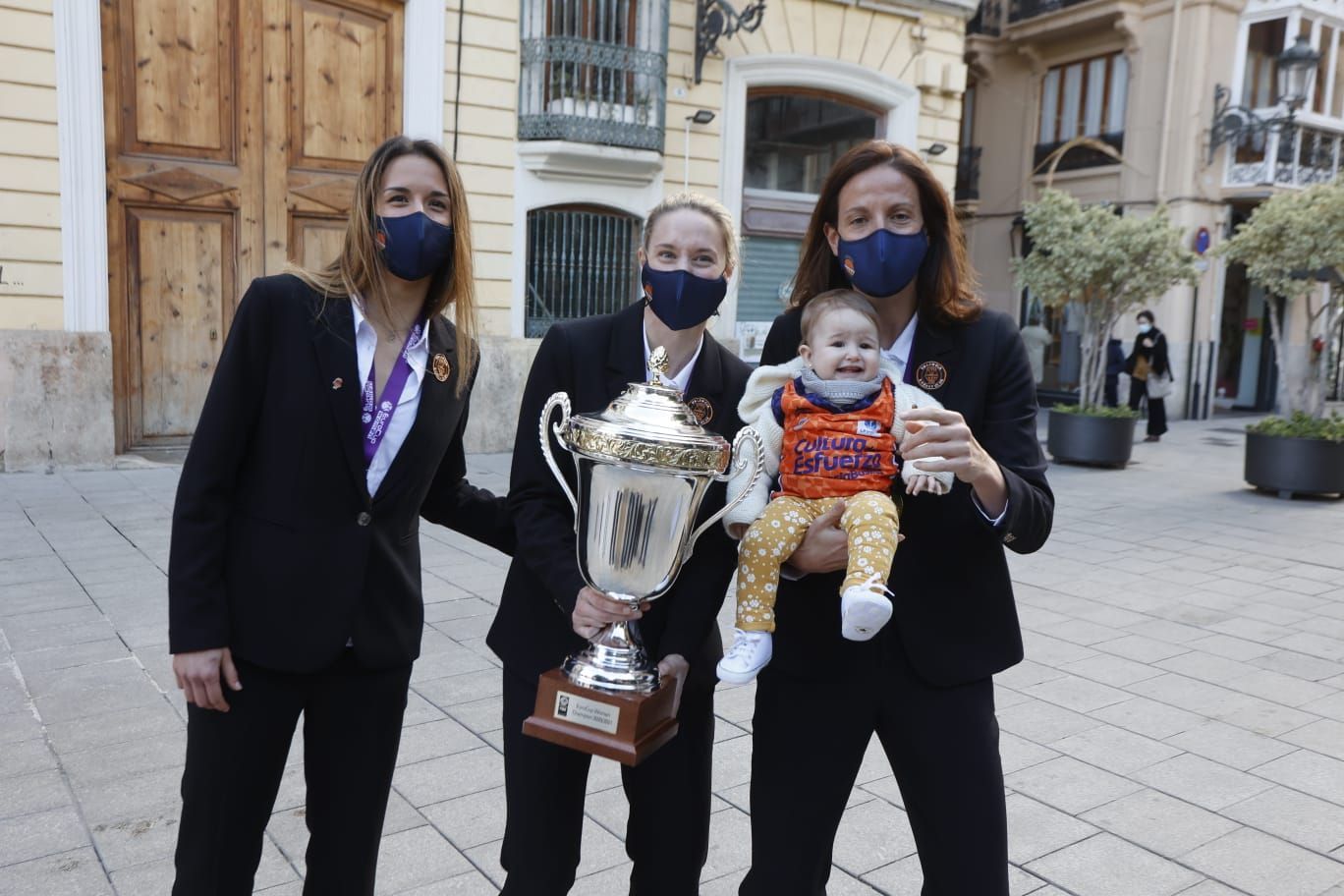 Las fotos del acto de celebración de la Eurocup Women