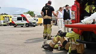El Rey Felipe telefonea a María Guardiola, preocupado por la situación de los incendios en Extremadura