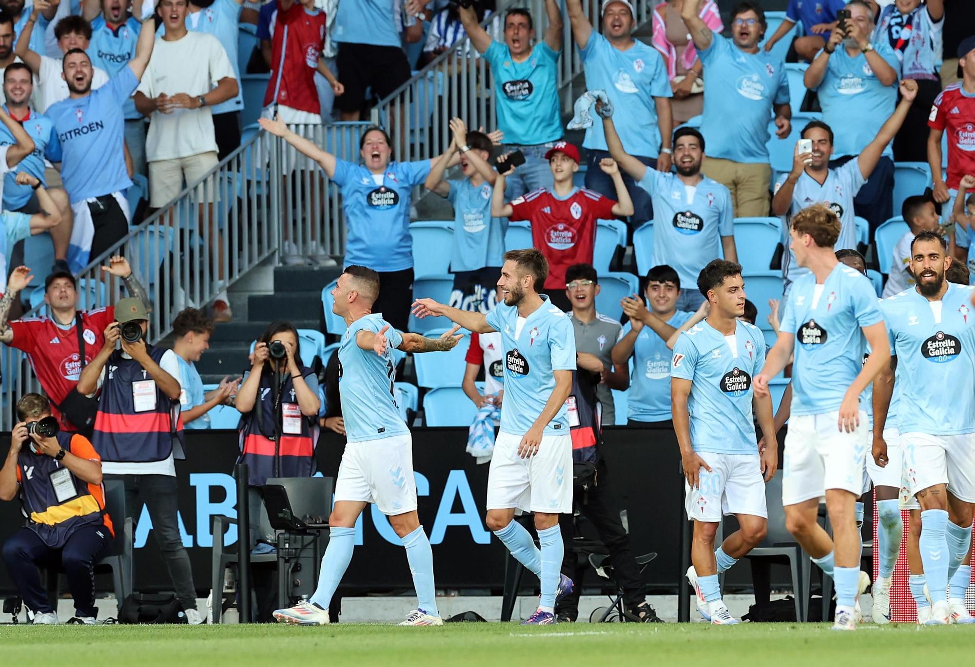 Las mejores fotografías del estreno liguero con victoria del Celta ante el Alavés