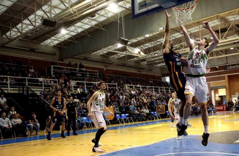 Victoria del Oviedo Baloncesto ante el Huesca