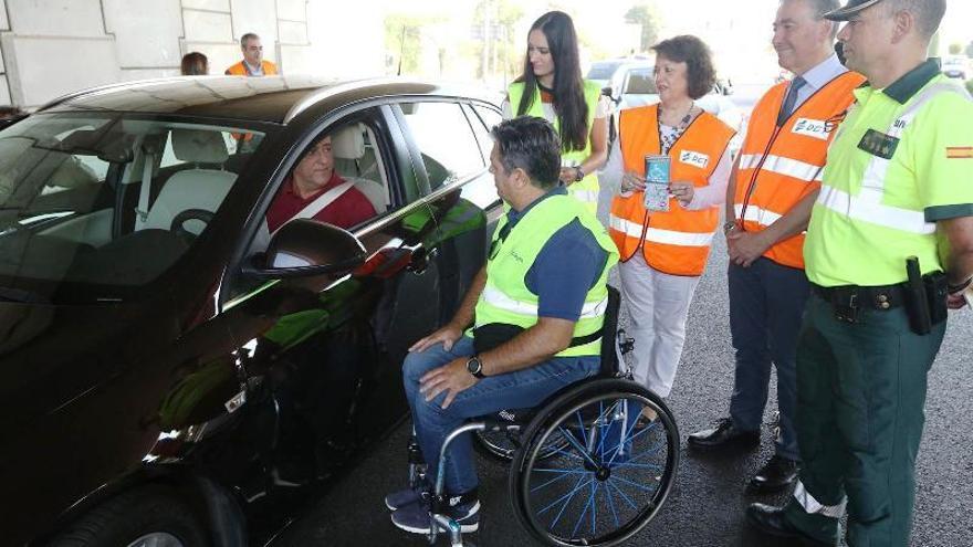 En Córdoba se han producido 173 accidentes de tráfico con heridos por distracciones este año