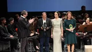 Moros d’Alqueria funden fiesta, talento y cultura en sus galardones más magdaleneros