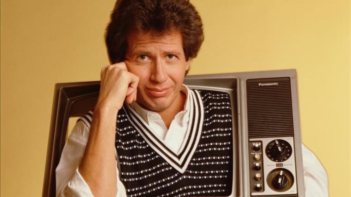 zentauroepp42582139 mas   periodico  garry shandling180322184725