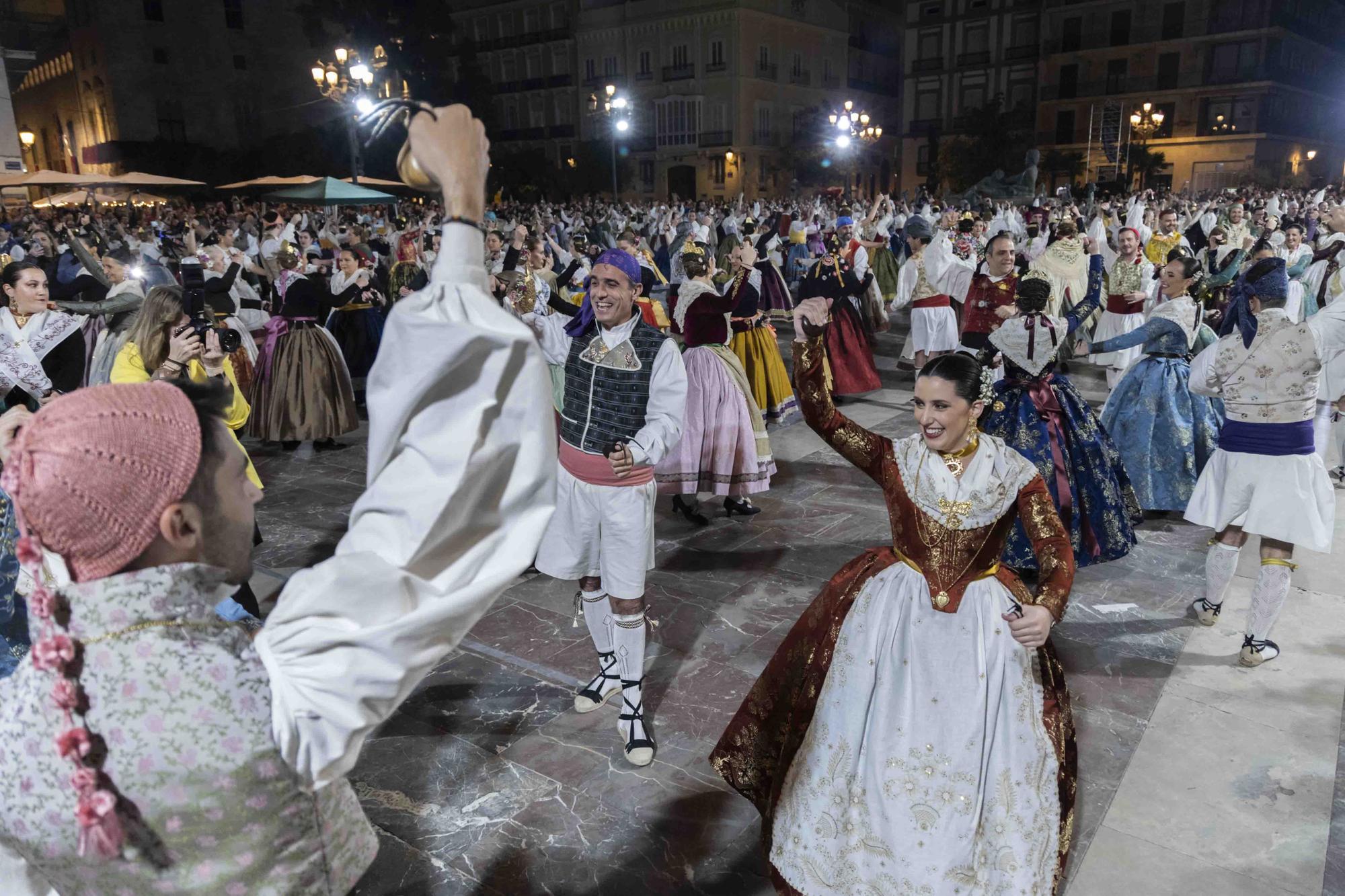 Así ha sido la Dansà de las Fallas 2022