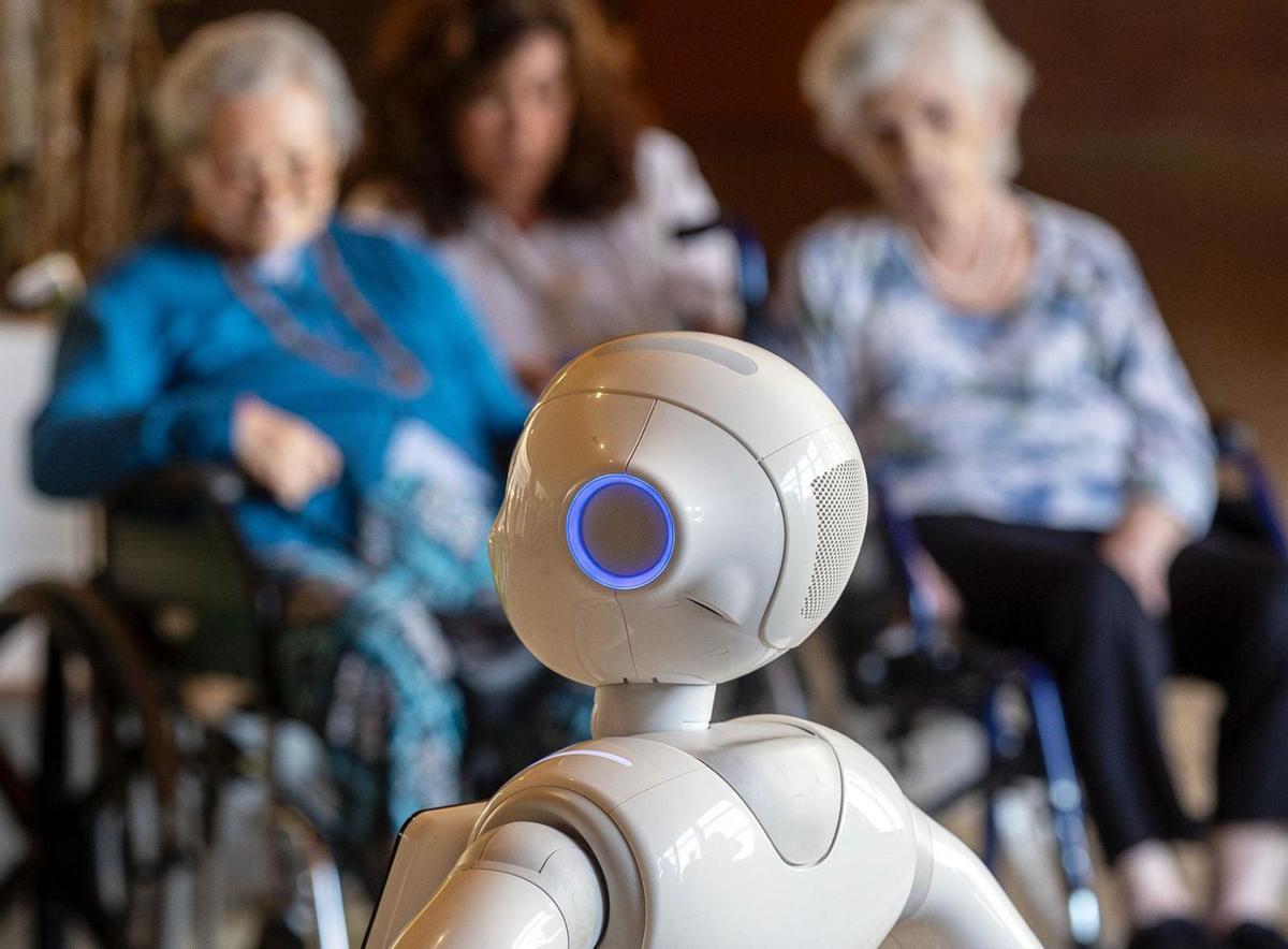 La domòtica i la IA donen més anys d’autonomia a la gent gran