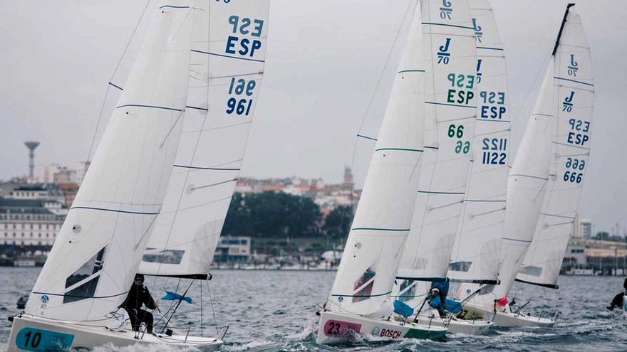 El HSN Sailing Team, primer líder tras una dura jornada