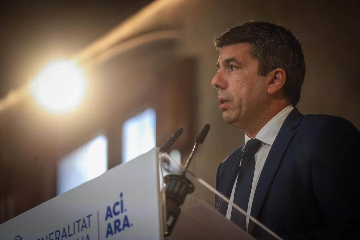 Carlos Mazón en la declaración institucional en la que anunció su dimisión.