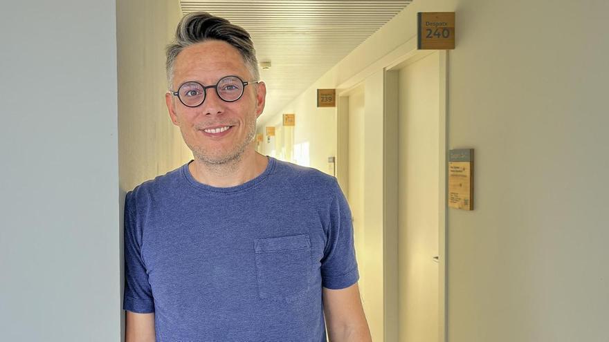 Emilio López-Navarro, profesor de Psicología de la UIB: "Gollum no es un monstruo, sino una humanidad herida atrapada por su deseo"
