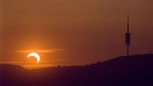 EXPOSICION SEDUIT PELS ASTRES ECLIPSE DE SOL EN BARCELONA FOTO ROBERT RAMOS