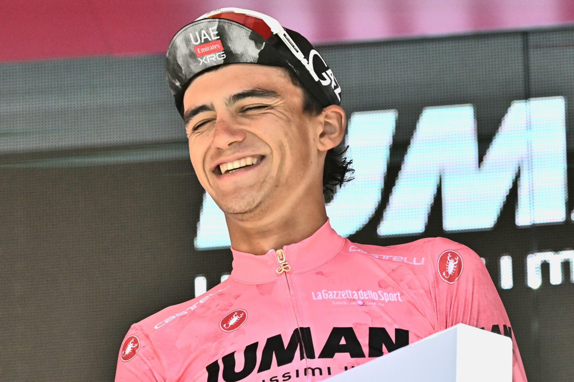 El mexicano Isaac del Toro (UAE) nueva maglia rosa Giro de ItaliaEFE/EPA/LUCA ZENNARO