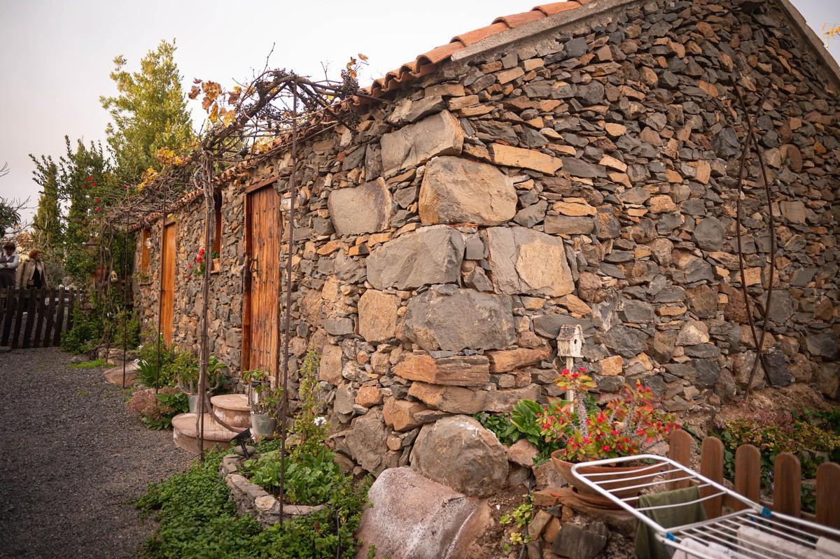 La vida en Taucho, uno de los núcleos de la Tenerife vaciada