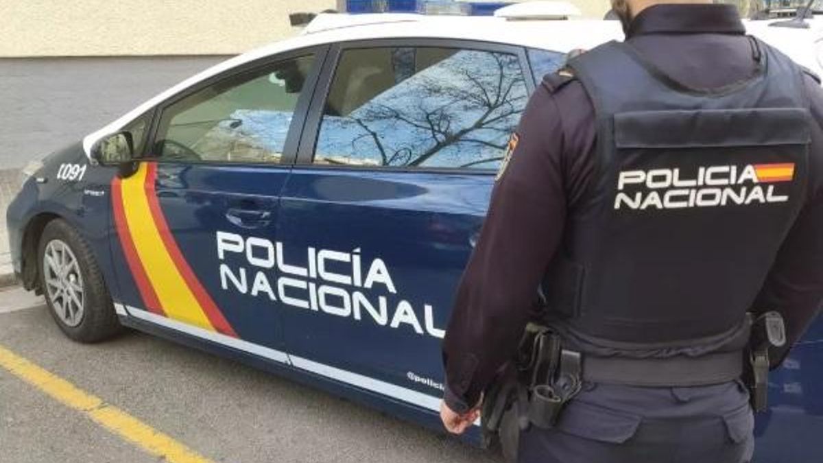 Agente de la Policía Nacional.