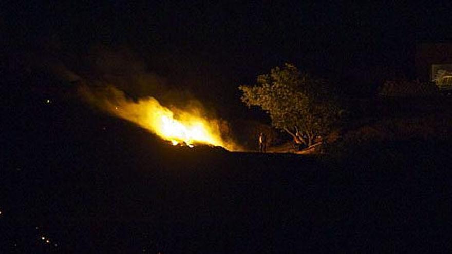 Cazadores abre otra vez la temporada de incendios forestales en Gran Canaria