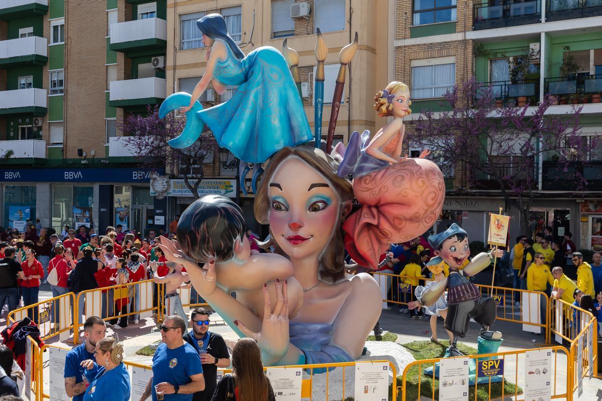 La Cañada gana el premio a la Falla en Paterna La Cañada gana el premio a la Falla en Paterna