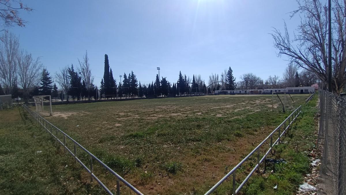 El campo del Vadorrey se ha convertido en un elemento más del parque, aunque está vallado