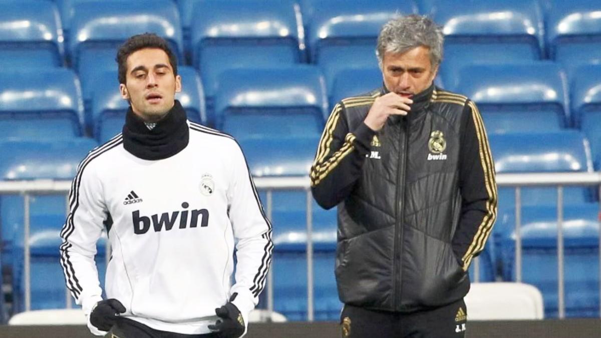 Arbeloa defiende a Florentino: "Los pitos son de gente que no quiere al Madrid"