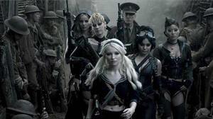 Tràiler de ’Sucker punch’.