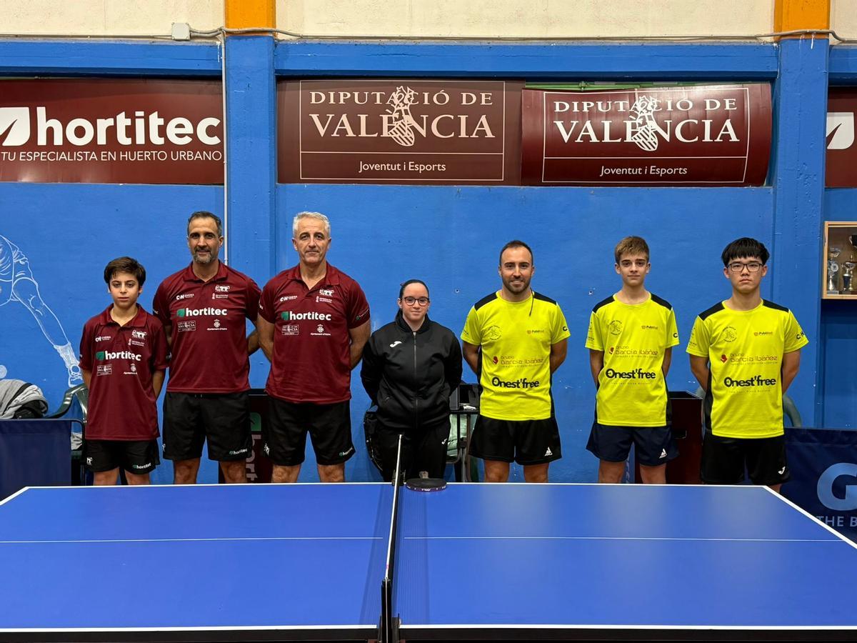 El conjunto olivense de 2ª Nacional con sus rivales