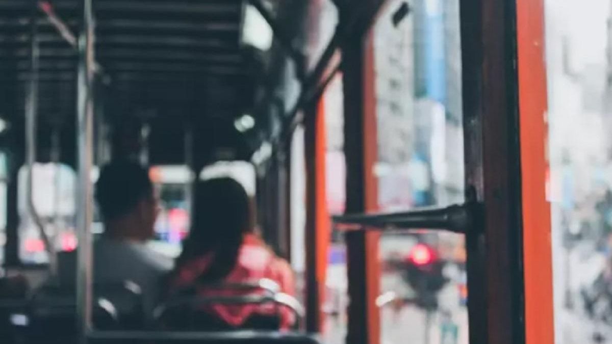 Pasajeros en un autobús