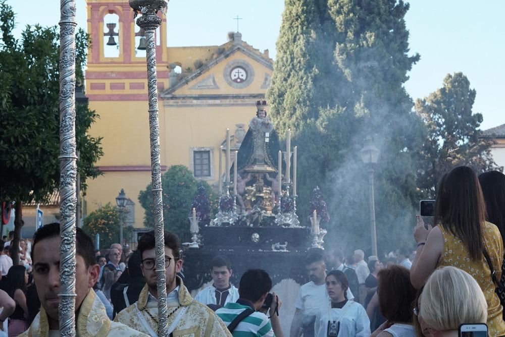 Tarde cofrade con la Reina de los Ángeles, la Virgen de Araceli y el Niño Jesús de Praga