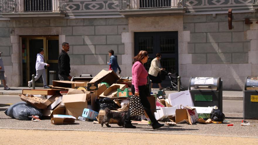 Vaga d&#039;escombraries a Figueres per les Fires de la Santa Creu