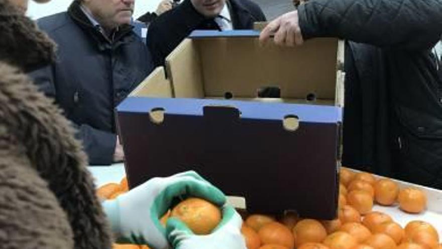 Moragues junto al subdelegado de Gobierno en Castelló.