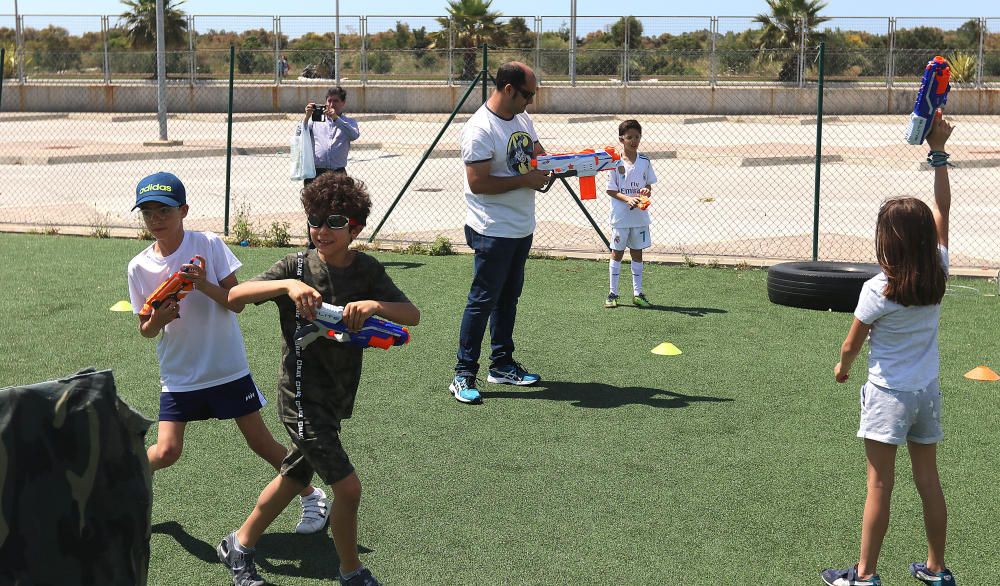 Búscate en las fotos de la VI Fiesta del Deporte de Málaga