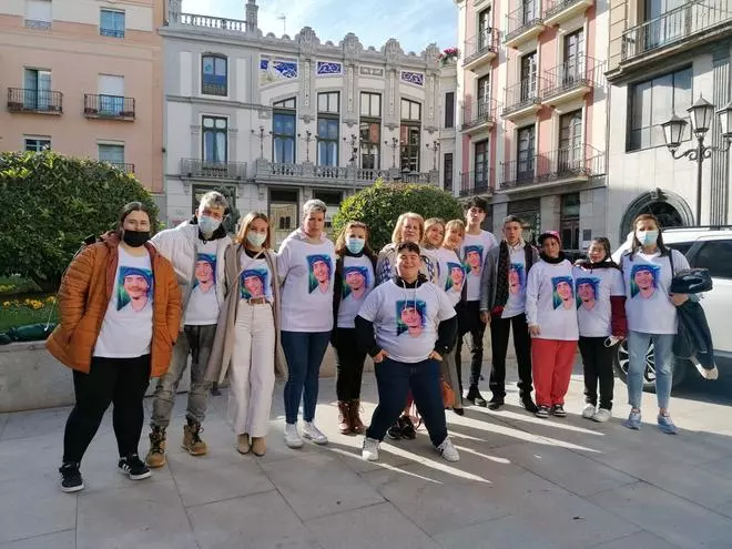 Familia y amigos del joven fallecido en el accidente de Montamarta claman justicia: "Ni se nos ha pedido perdón"
