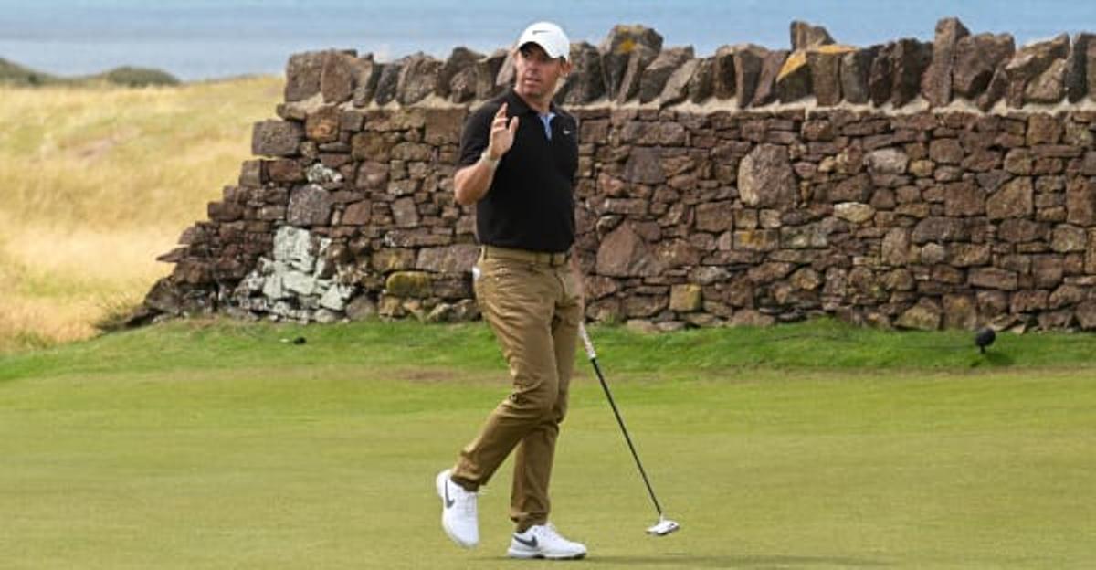 McIlroy logró mantener el liderato en la tercera jornada tras una vuelta de 67 impactos (-3)