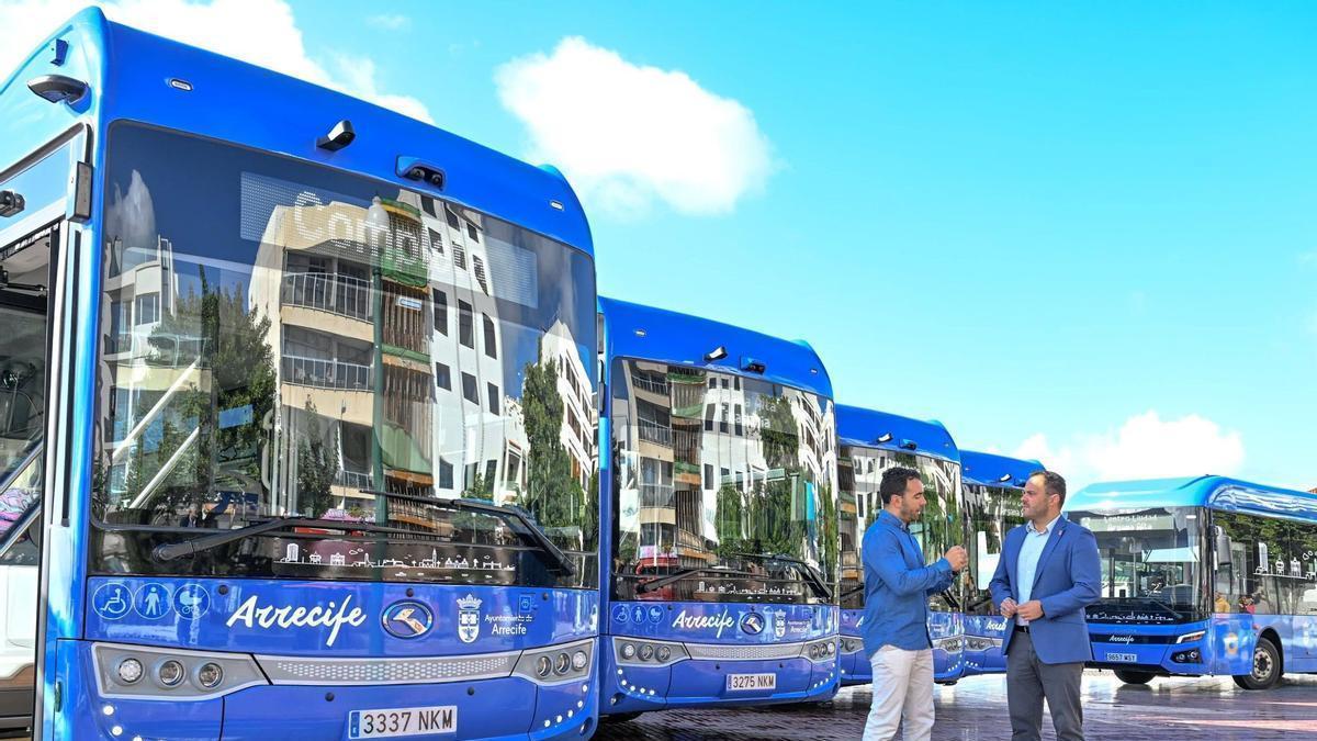 La modernización del servicio de guaguas del Ayuntamiento  atrae a más de 200.000 pasajeros en los primeros cuatro meses del 2026