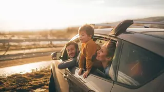 5 juegos divertidos para entretener a los niños en el coche