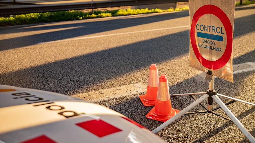 Campanya policial per reduir els accidents causats per conductors beguts o drogats