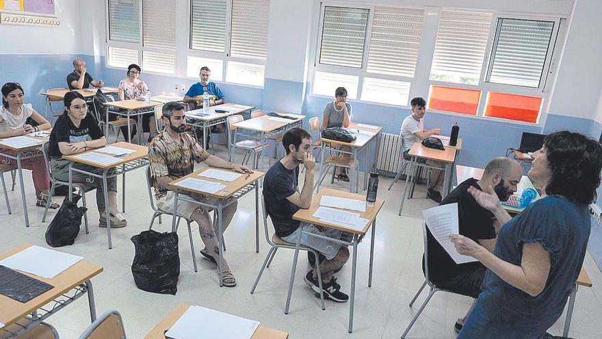 Dos sentencias piden a Educación que publique las plazas disponibles en el concurso de traslados