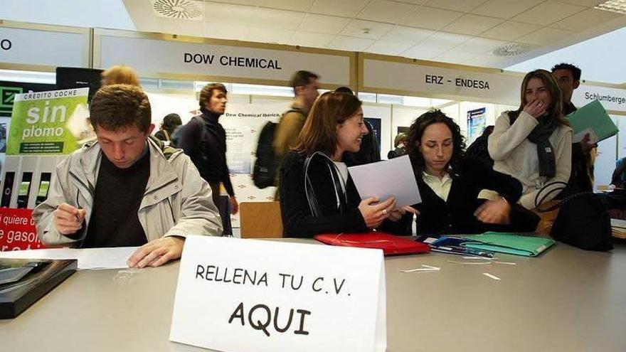 CC.OO Aragón denuncia que se emancipan menos jóvenes por los bajos salarios