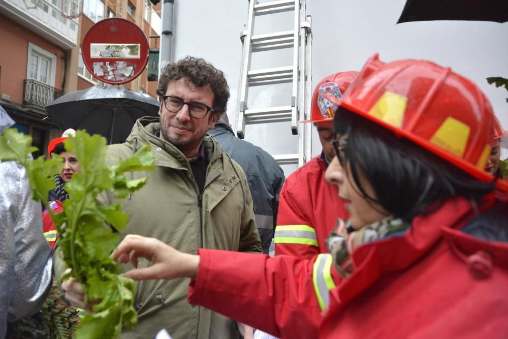 Nito, Canzobre, César Sanjosé y Palau son homenajeados como cada año con sus respectivas ofrendas.