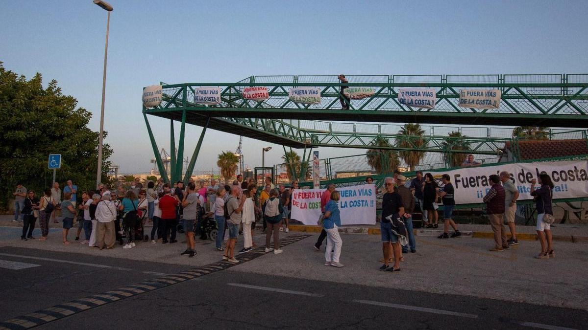 Una de las últimas protestas en defensa de la segunda fase de la Variante de Torrellano.