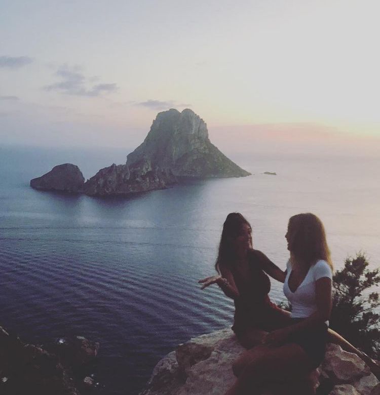 Los concusantes de 'La isla de las tentaciones' y sus vacaciones en Ibiza