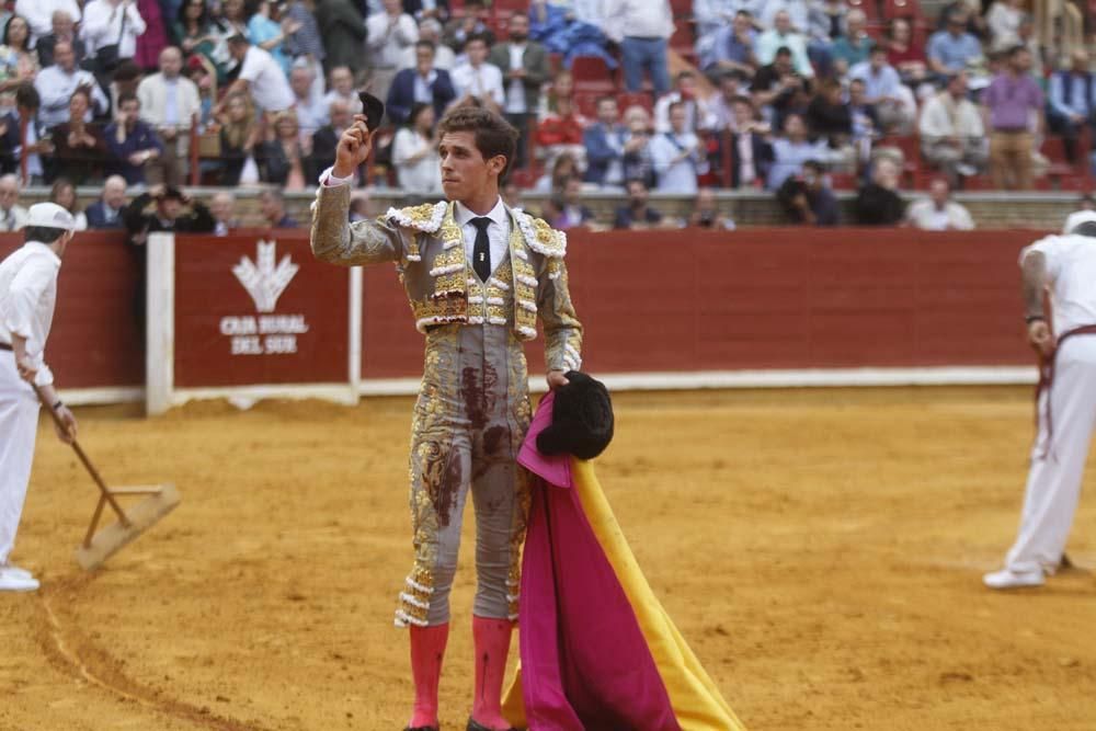 Orejas para Ponce y Marín