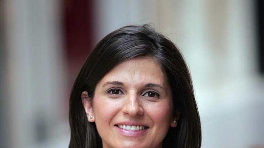 Teresa Gelardo ha obtenido el Premio Defensa 2010.